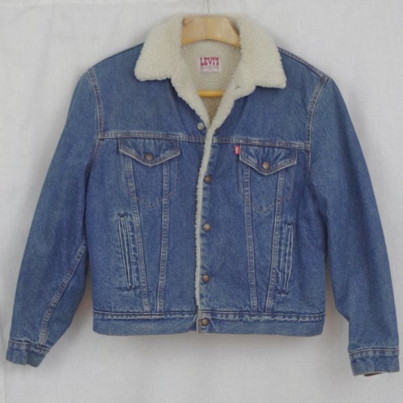 Vintage USA Made Levi's Sherpa Denim Trucker Jacket Size 44R